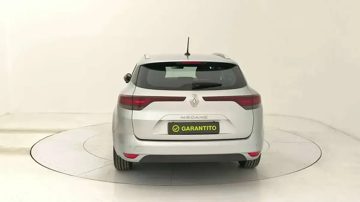 Usata Renault Mégane II Business 116 CV (85 kW) 2021 Grigio Berlina