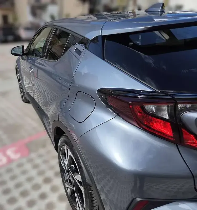 Usata Toyota C-HR Trend 98 CV (72 kW) 2022 Grigio SUV