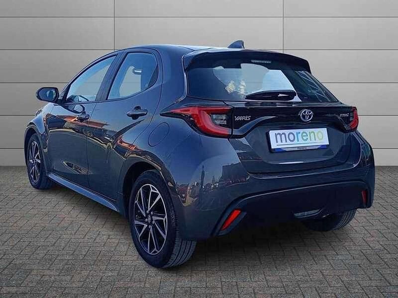 Usata Toyota Yaris Hybrid Trend 116 CV (85 kW) 2022 Grigio Utilitaria