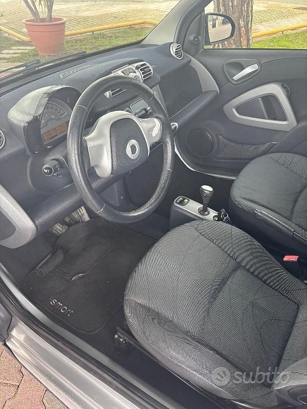 Usata Smart ForTwo Coupé 71 CV (52 kW) 2011 Nero Coupé