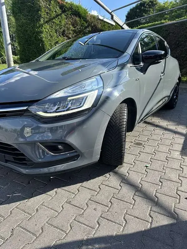 Usata Renault Clio IV Intens 75 CV (55 kW) 2019 Berlina