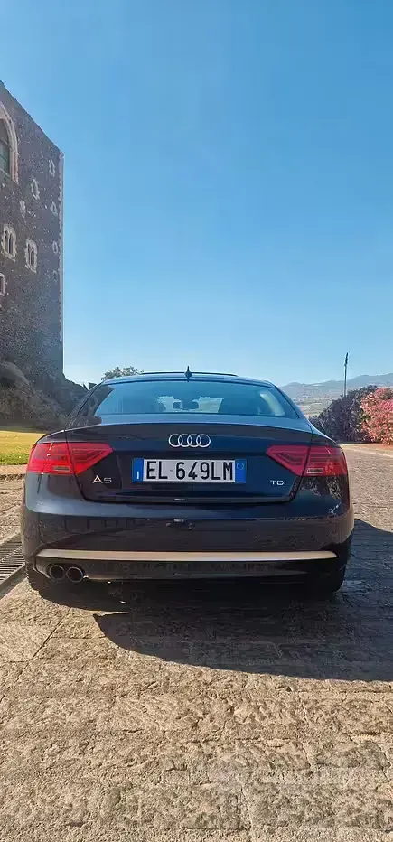 Usata Audi A5 Ambiente 177 CV (130 kW) 2012 Bluazzurro Coupé