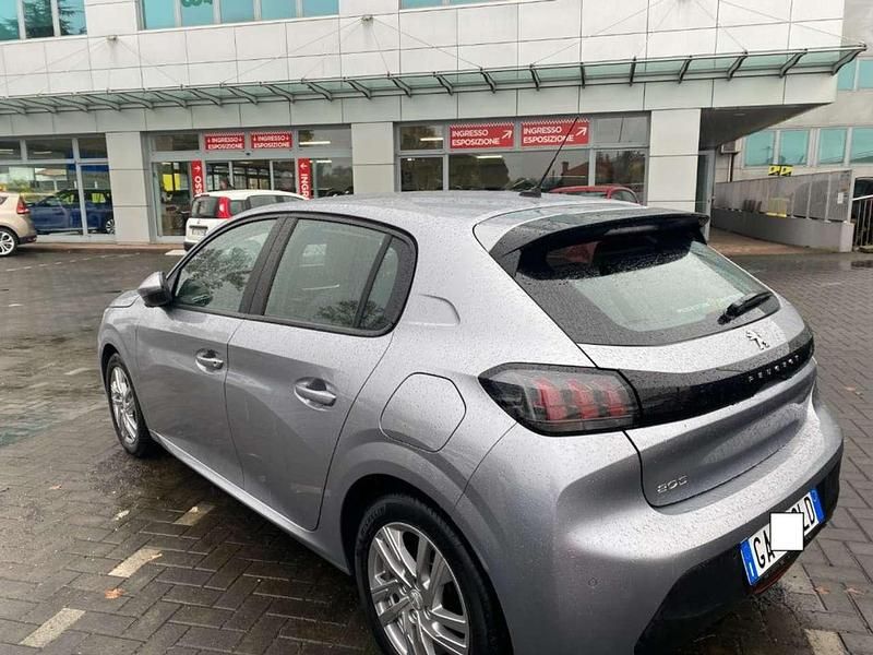 Usata Peugeot 208 Active 75 CV (55 kW) 2020 Argento Utilitaria