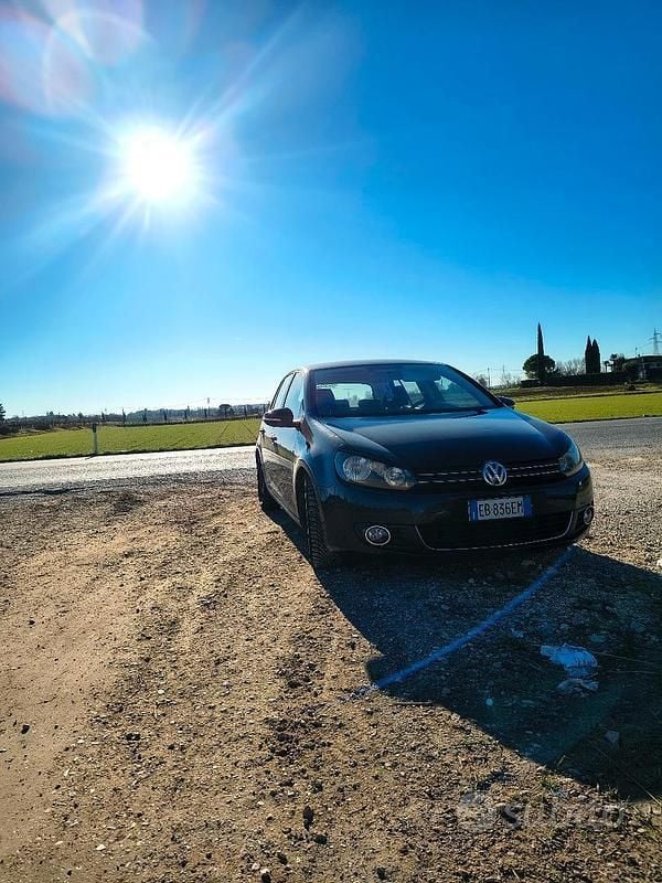 Usata VW Golf VI 122 CV (89 kW) 2010 Nero Utilitaria