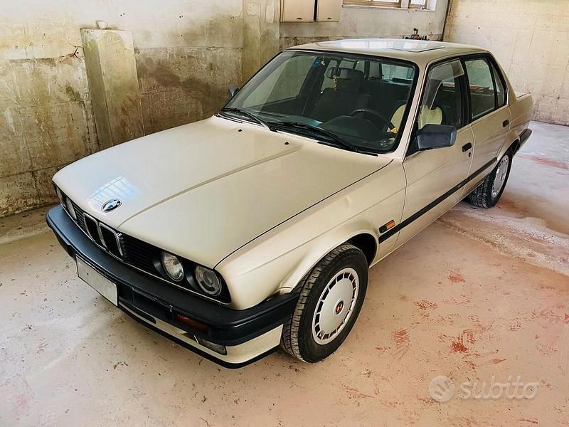 Usata BMW 316 101 CV (74 kW) 1989 Grigio Berlina
