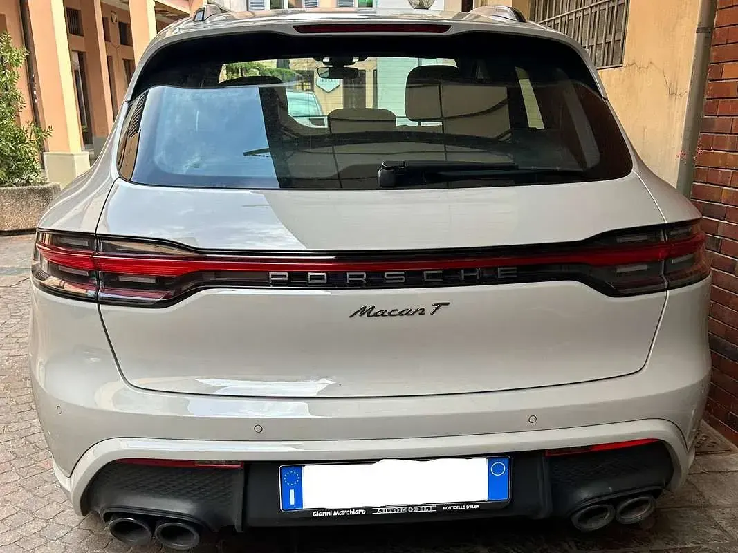 Usata Porsche Macan 265 CV (194 kW) 2022 Grigio SUV