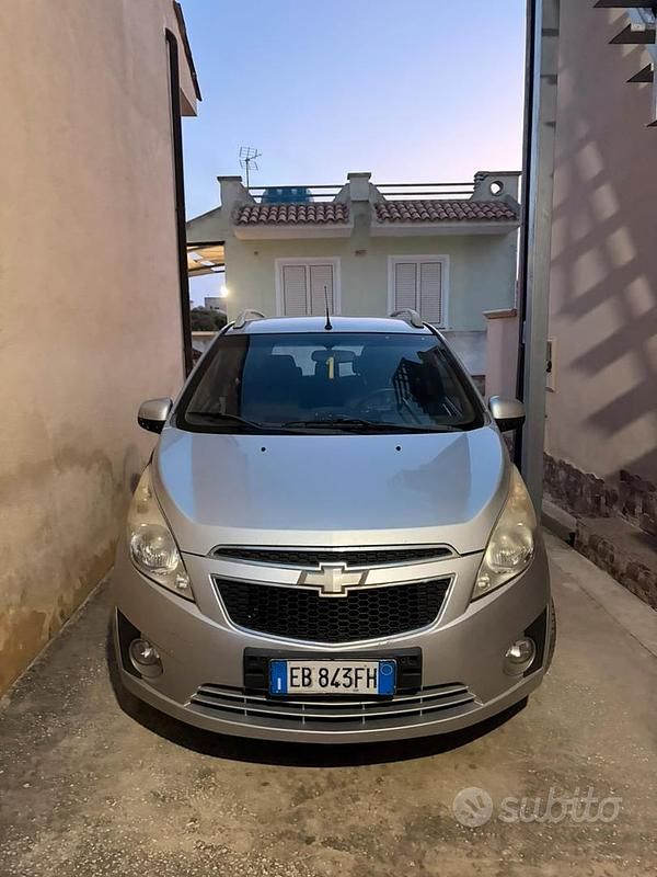 Usata Chevrolet Spark 81 CV (59 kW) 2012 Grigio Utilitaria