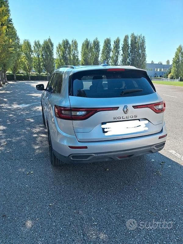 Usata Renault Koleos 131 CV (96 kW) 2019 Grigio SUV