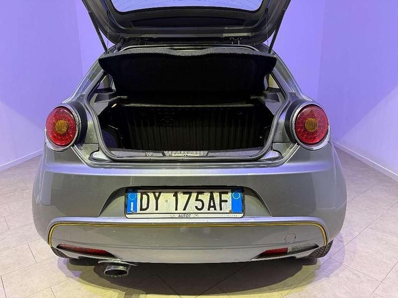 Usata Alfa Romeo MiTo Distinctive 79 CV (58 kW) 2009 Grigio Utilitaria