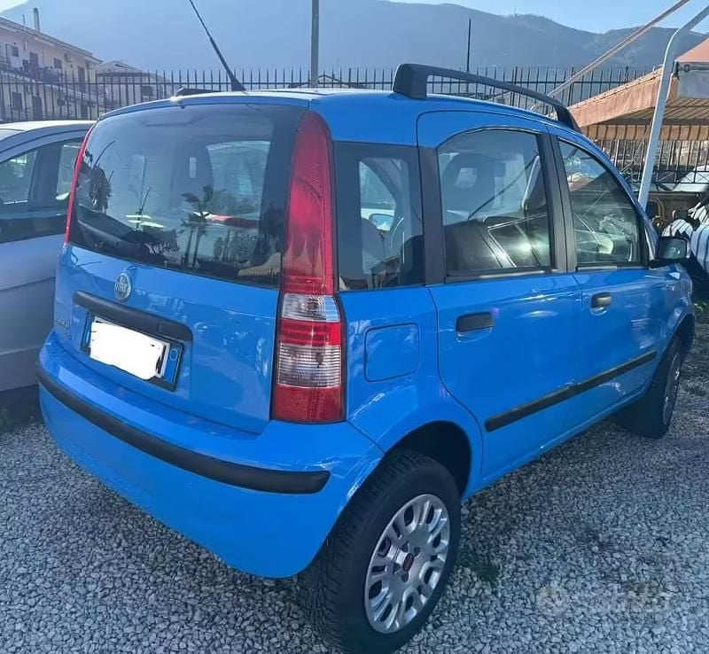 Gebraucht Fiat Panda 4x4 60 PS (44 kW) 2009 Blau Kleinwagen