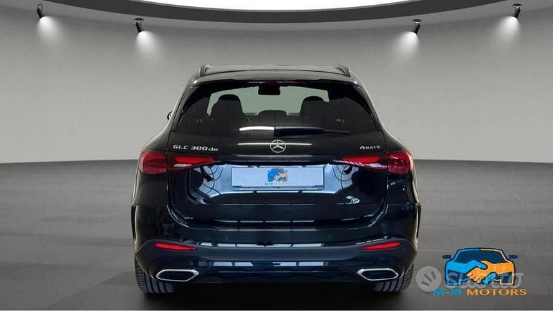 Usata Mercedes GLC300e Advanced 333 CV (244 kW) 2023 Nero SUV