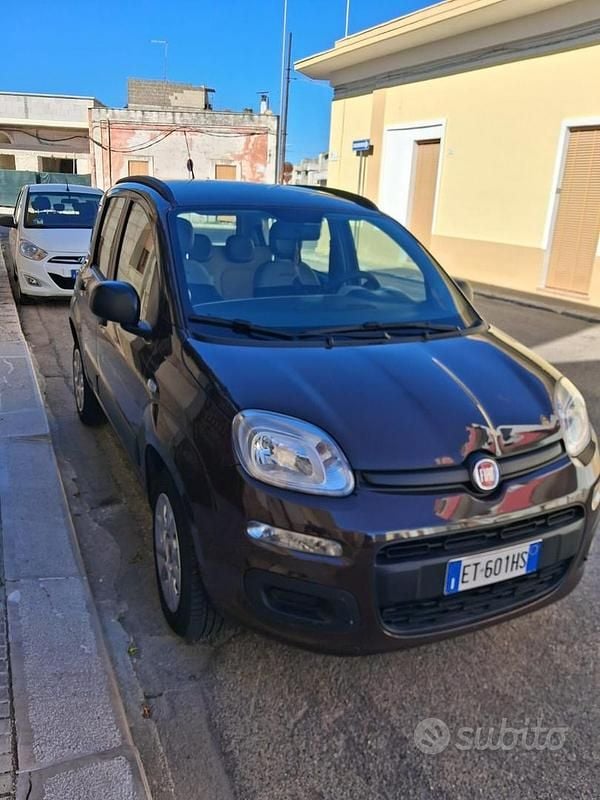 Usata Fiat Panda 85 CV (62 kW) 2012 Marrone Berlina