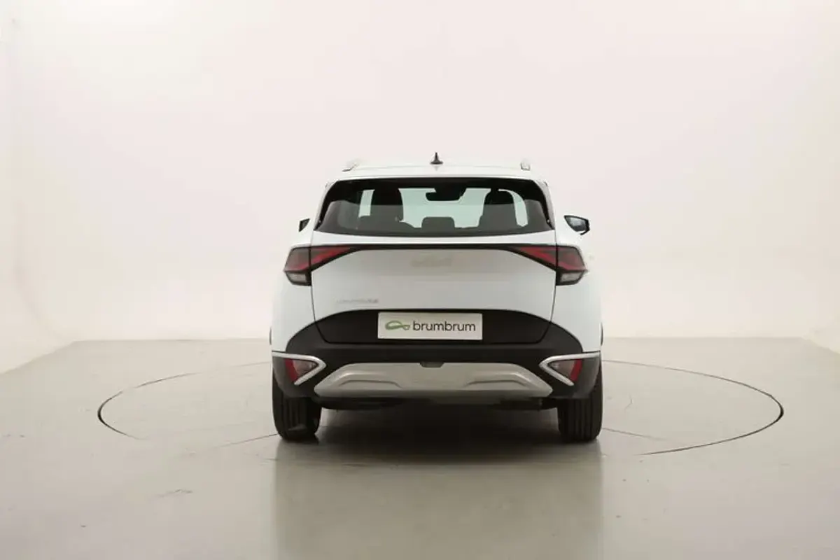Usata Kia Sportage 136 CV (100 kW) 2022 Bianco SUV