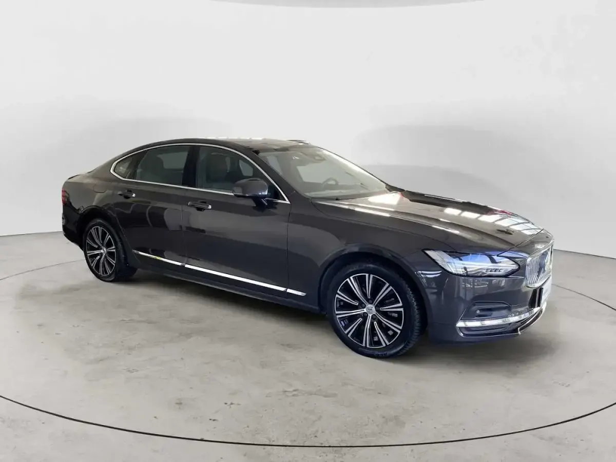 Usata Volvo S90 Inscription 235 CV (172 kW) 2022 Grigio Berlina