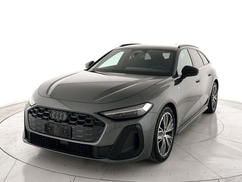 Nuova Audi A5 S-Line 204 CV (150 kW) 2025 Grigio Station wagon