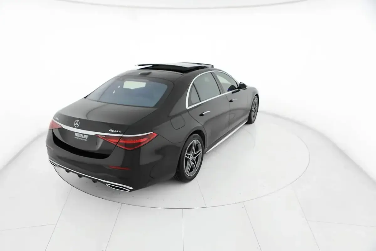 Usata Mercedes 350 Premium Plus 313 CV (230 kW) 2025 Nero Berlina