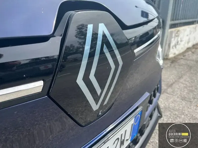 Usata Renault Megane E-Tech Techno 160 kW (218 CV) 2023 Blu Utilitaria