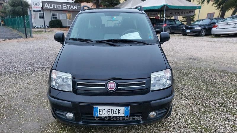 Usata Fiat Panda Dynamic 69 CV (50 kW) 2011 Nero Berlina