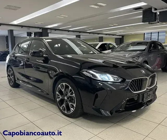 Usata BMW 120 M Sport 170 CV (125 kW) 2025 Nero Utilitaria