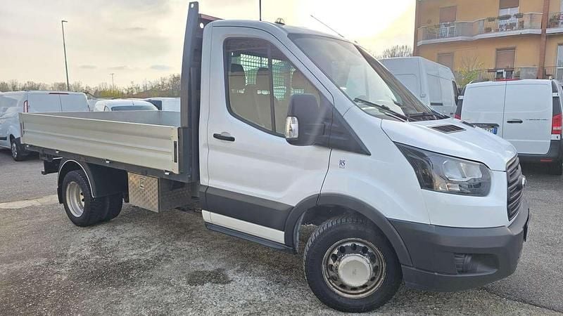 Usata Ford Transit 131 CV (96 kW) 2018 Bianco / pastello Furgone