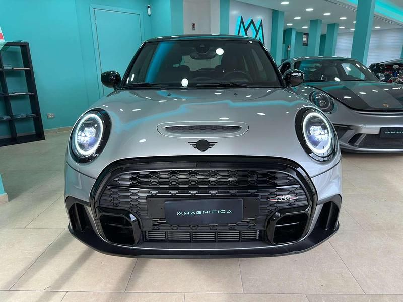 Usata Mini John Cooper Works 178 CV (130 kW) 2024 Melting silver metallizzato Utilitaria