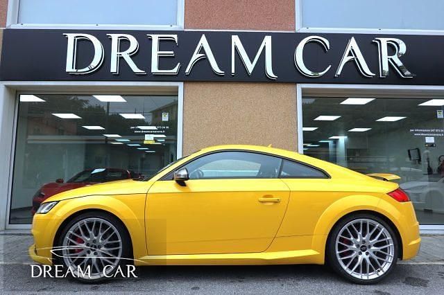 Usata Audi TTS Ambiente 310 CV (228 kW) 2018 Giallo metallizzato Coupé