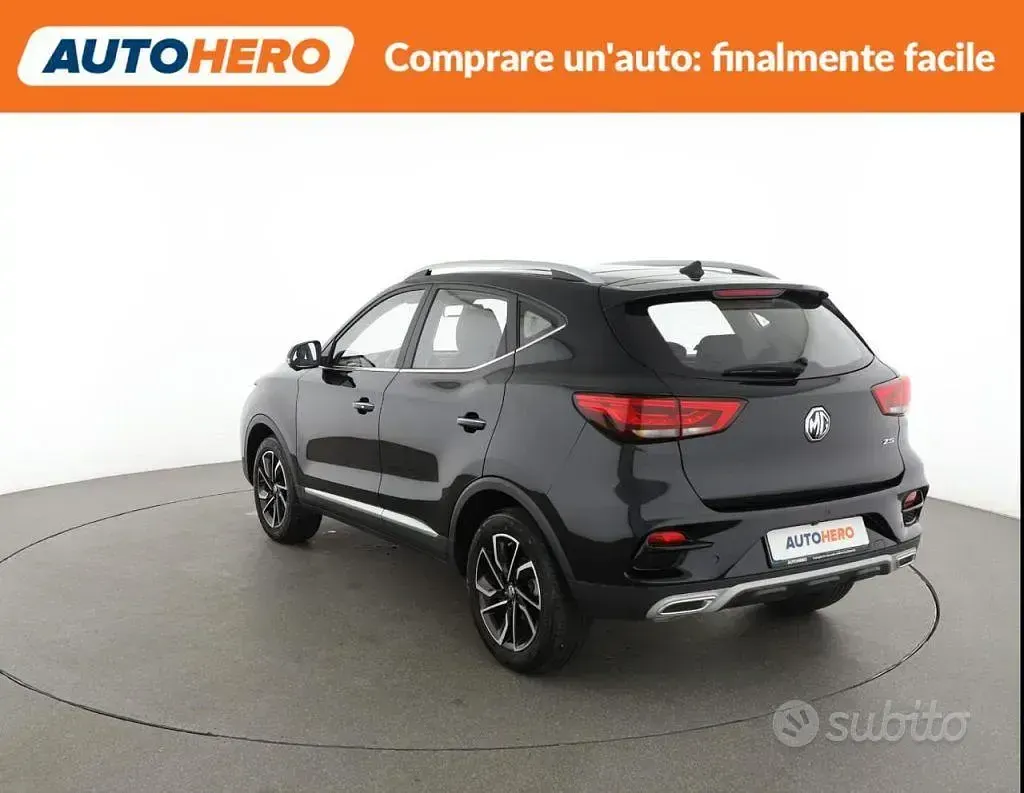 Usata MG ZS Luxury 111 CV (81 kW) 2024 Nero SUV