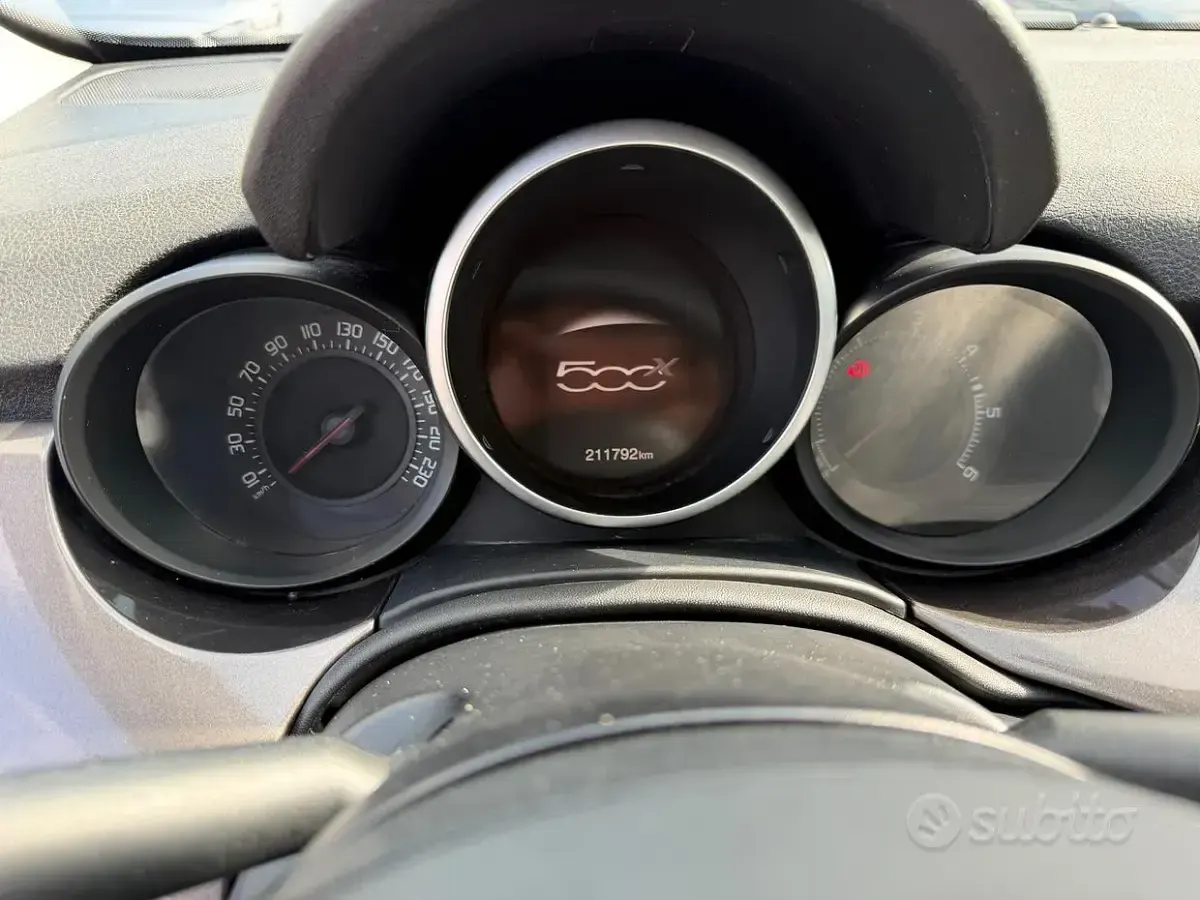 Usata Fiat 500X Lounge 95 CV (69 kW) 2016 Marrone SUV