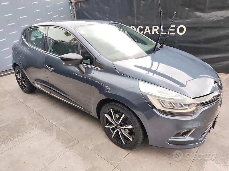 Usata Renault Clio IV Intens 90 CV (66 kW) 2019 Grigio Berlina