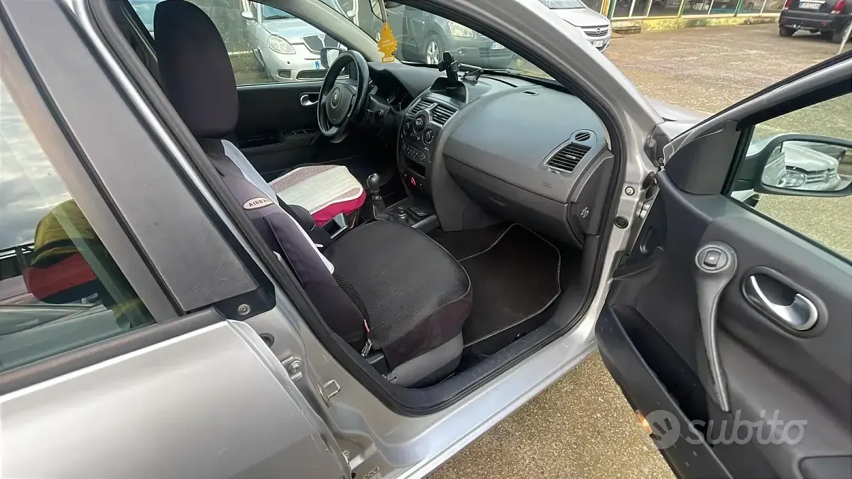 Usata Renault Mégane 98 CV (72 kW) 2007