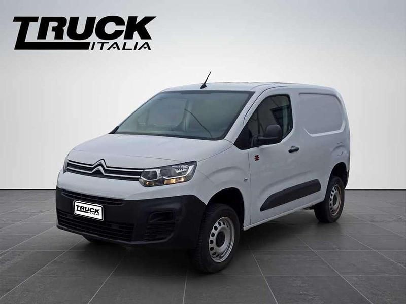 Usata Citroën Berlingo 102 CV (75 kW) 2024 Bianco Monovolume