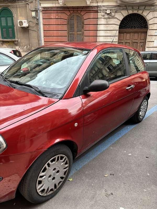 Usata Lancia Ypsilon 69 CV (50 kW) 2006 Utilitaria