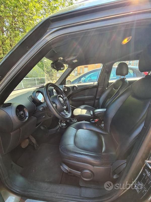 Second-hand Mini Cooper D Countryman 112 CP (82 kW) 2013 Gri SUV