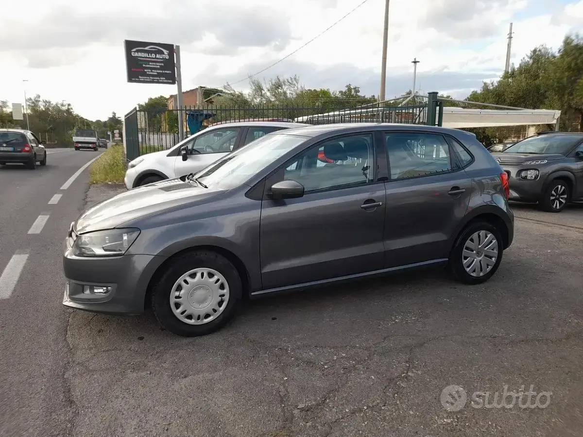 Usata VW Polo Comfortline 86 CV (63 kW) 2010 Grigio Utilitaria