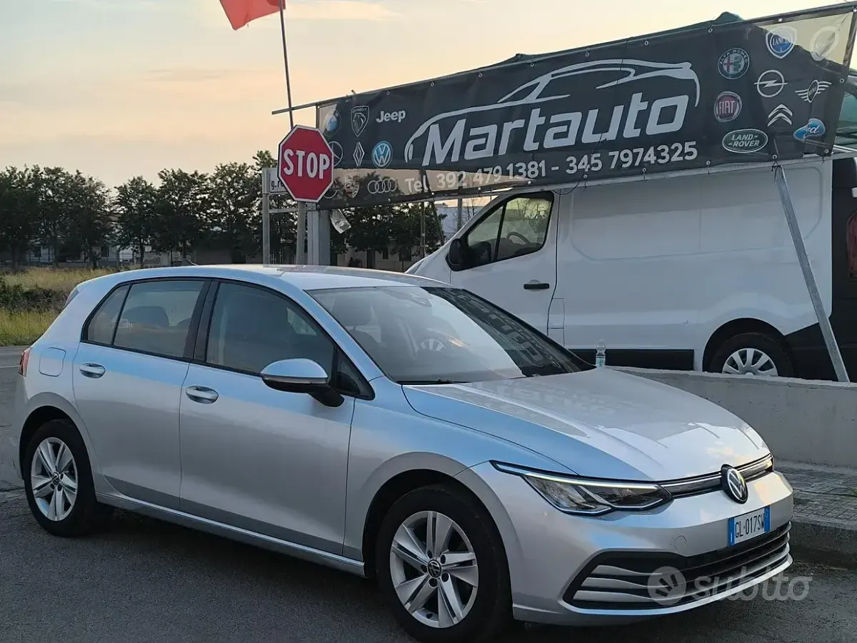Usata VW Golf VIII 116 CV (85 kW) 2022 Grigio Berlina