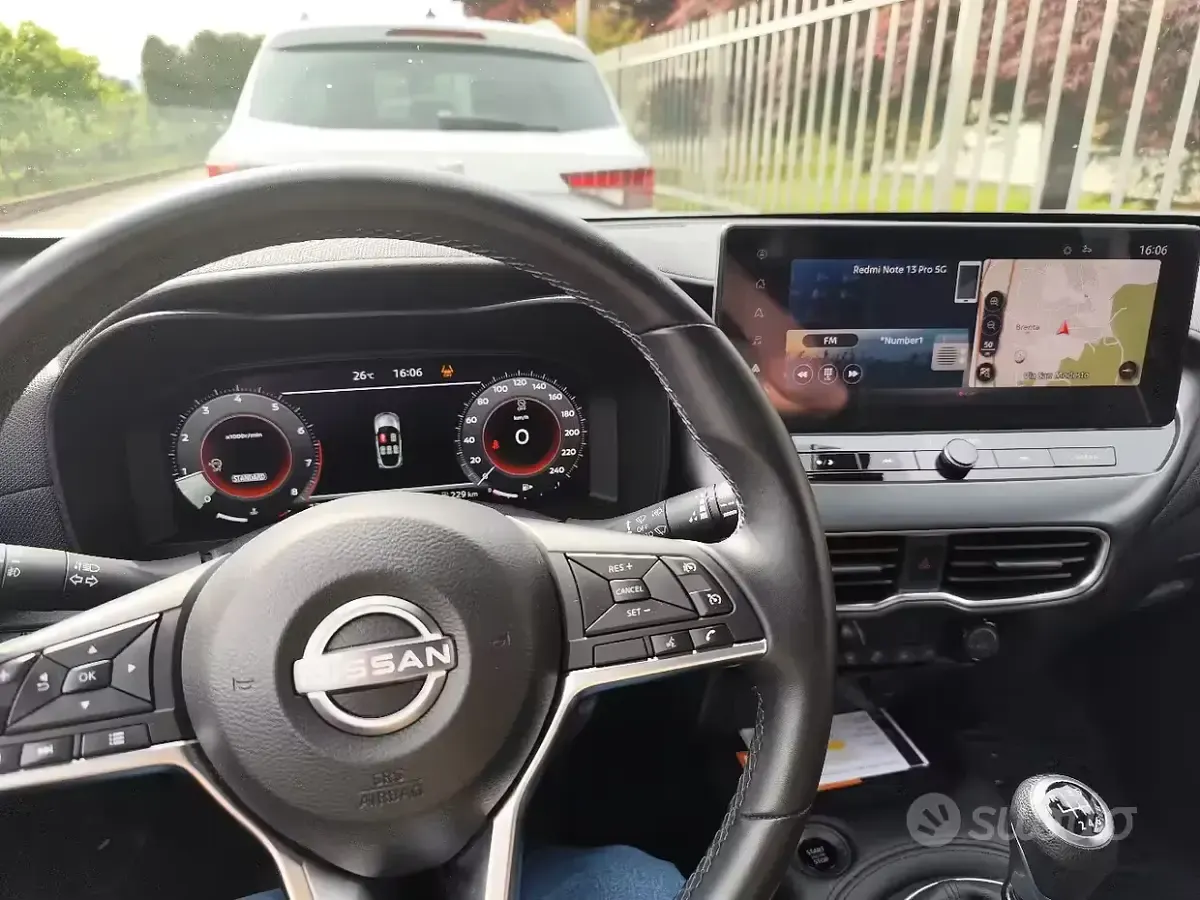 Usata Nissan Juke 114 CV (83 kW) 2024 Grigio SUV