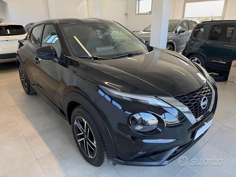 Usata Nissan Juke N-Connecta 114 CV (83 kW) 2025 Nero SUV