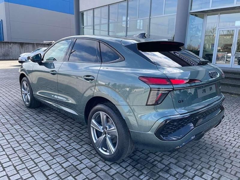 Nuova Audi Q3 Sportback S-Line 204 CV (150 kW) 2026 Verde salvia SUV