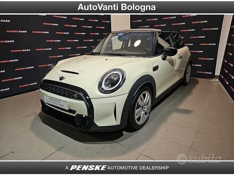 Usata Mini Cooper Classic 2022 Bianco Utilitaria