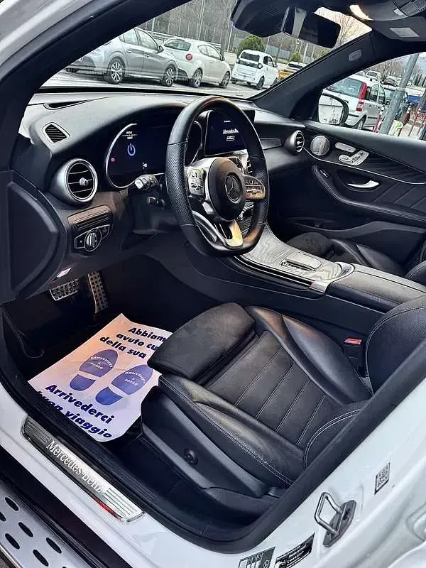 Usata Mercedes GLC300 194 CV (142 kW) 2022 SUV