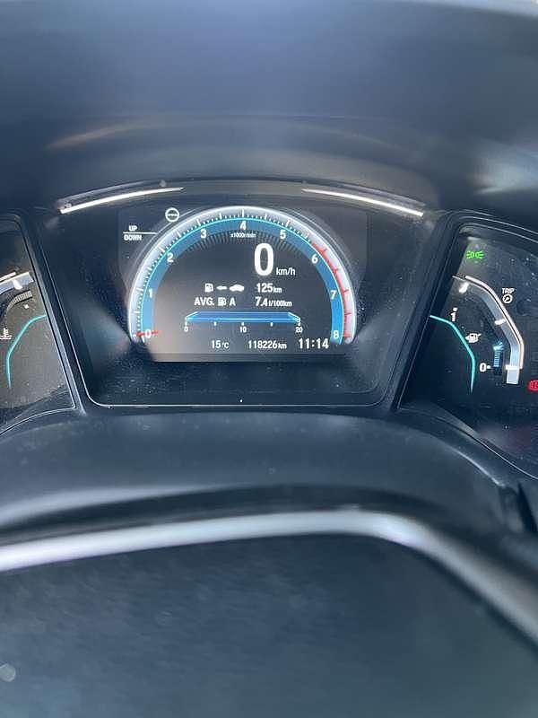 Bianco Usata 2018 Honda Civic Comfort Tre volumi | 11.500 € (Buon prezzo) - Immagine 1/4