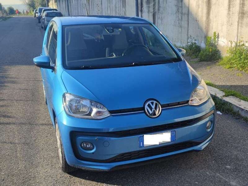 Blu/azzurro Usata 2017 VW cross up! Due volumi | 6400 € (Buon prezzo) - Immagine 1/4