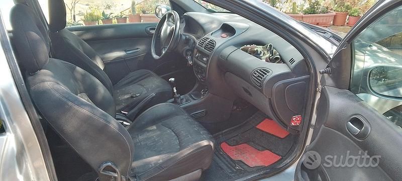 Usata Peugeot 206 2002 Grigio Berlina