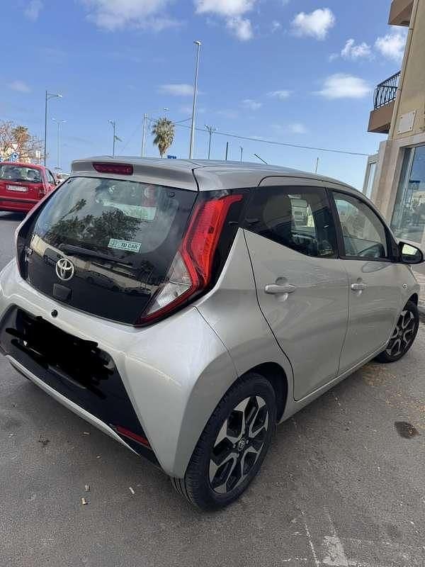 Usata Toyota Aygo 72 CV (52 kW) 2019 Utilitaria