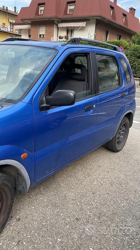 Usata Suzuki Ignis 83 CV (61 kW) 2002 Utilitaria