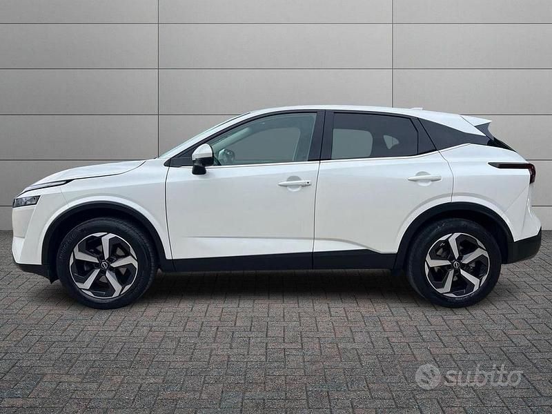 Usata Nissan Qashqai N-Connecta 140 CV (102 kW) 2023 Bianco SUV