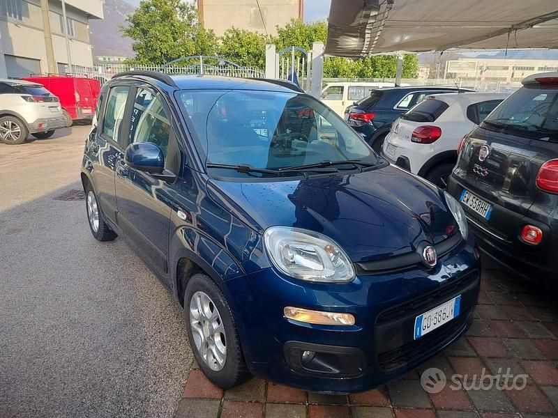 Usata Fiat Panda Lounge 69 CV (50 kW) 2020 Blu Utilitaria