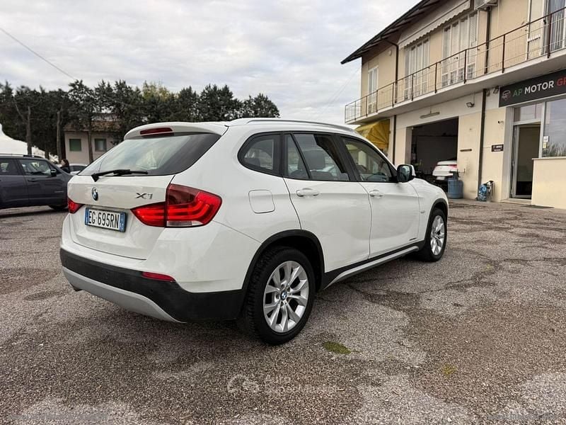 Usata BMW X1 143 CV (105 kW) 2011 SUV