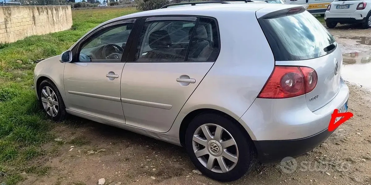 Usata VW Golf IV 140 CV (102 kW) 2004 Grigio Berlina