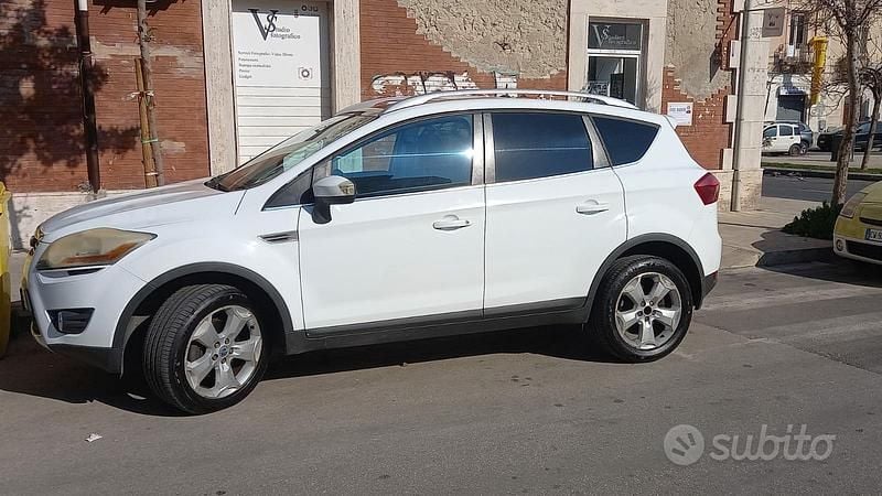 Usata Ford Kuga 136 CV (100 kW) 2008 Bianco SUV